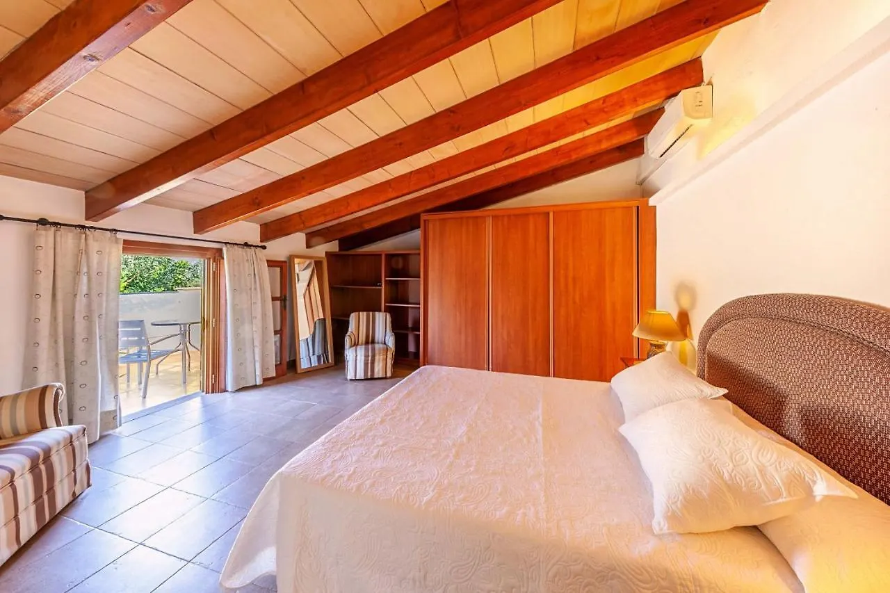 Villa Mala Garbo By Sealand Villas Pollença Spanien